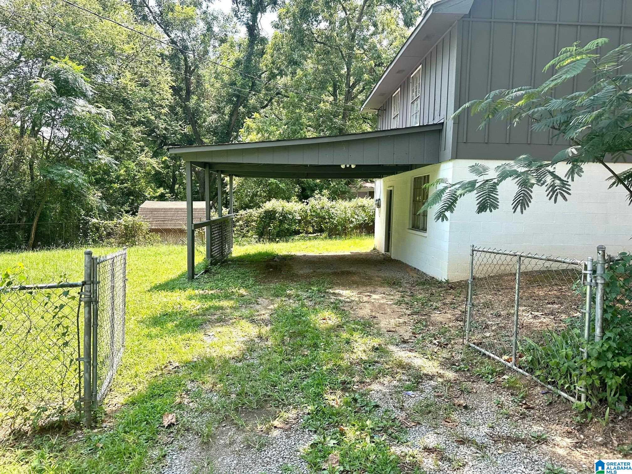 331 Knight Avenue Bessemer, AL 35023 - Photo 3 of 20