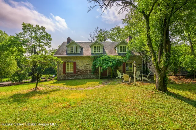 $799,000 | 424 Bronck Mill Road, Coxsackie, NY 12192