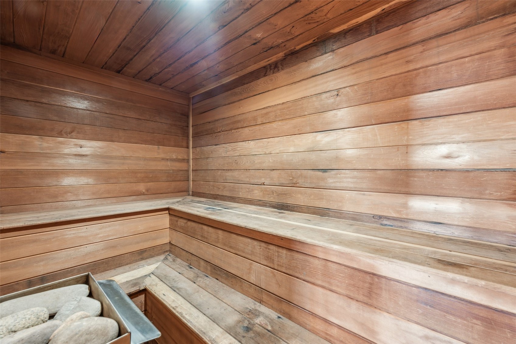 733 Spring Creek Ranch Road Silverthorne, CO 80498 - Photo 22 of 34 a view of a closet