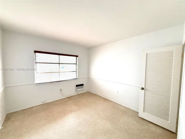 $4,300 | 845 Fairway Drive, Miami Beach, FL 33141