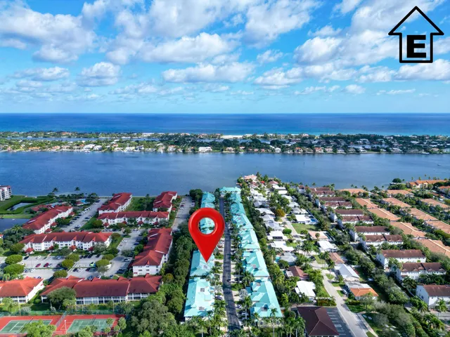 $489,000 | 125 Barefoot Cove, Hypoluxo, FL 33462