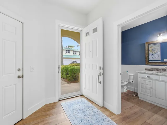 $489,000 | 125 Barefoot Cove, Hypoluxo, FL 33462