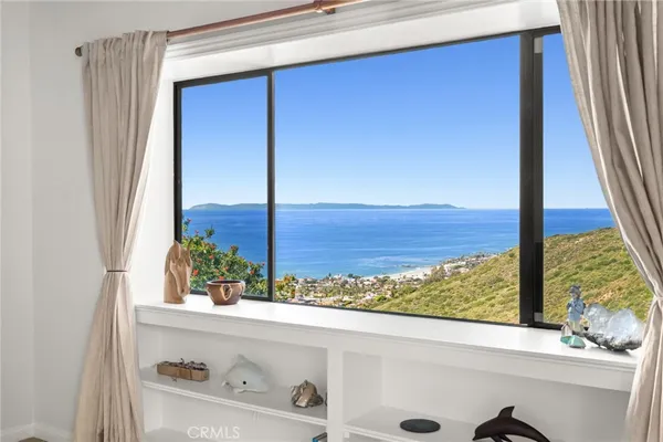 a view of a balcony