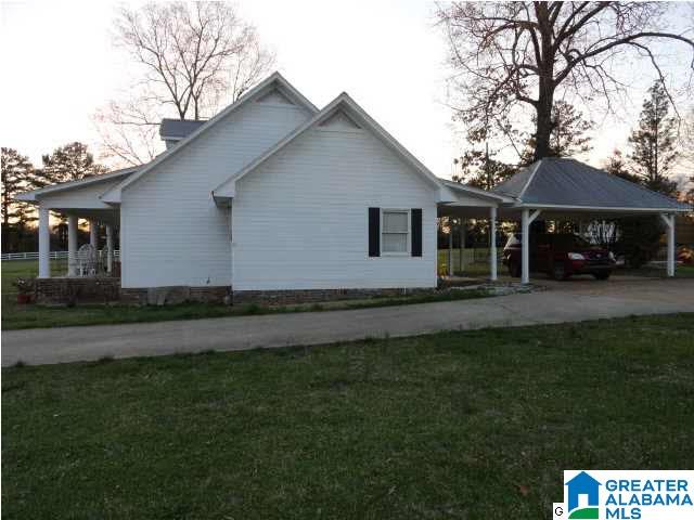 5191 Shady Crest Road Adamsville, AL 35005 - Photo 4 of 32