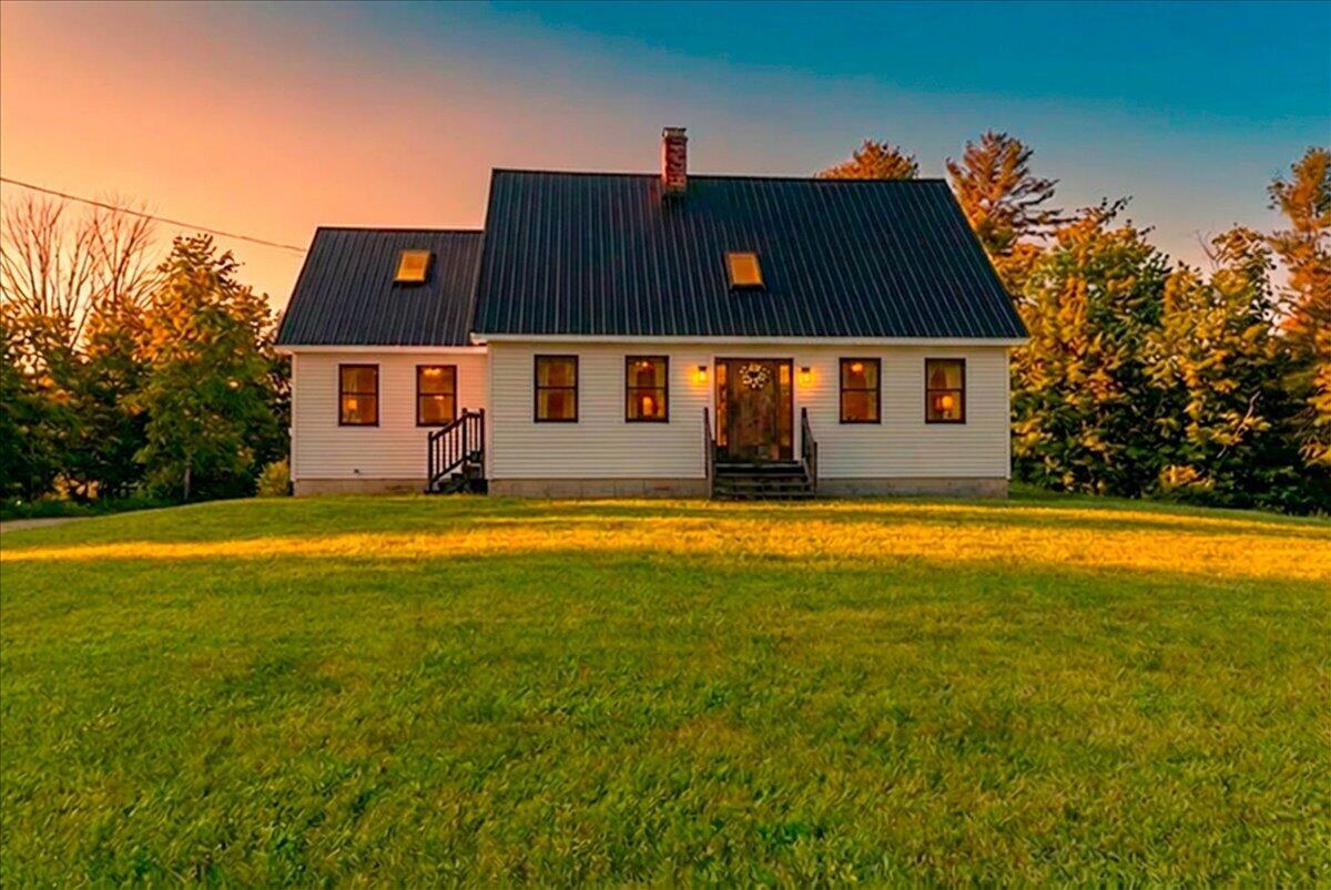 59 Vanner Road Washington, ME 04574 - Photo 3 of 56 59 Vanner Road, Washington