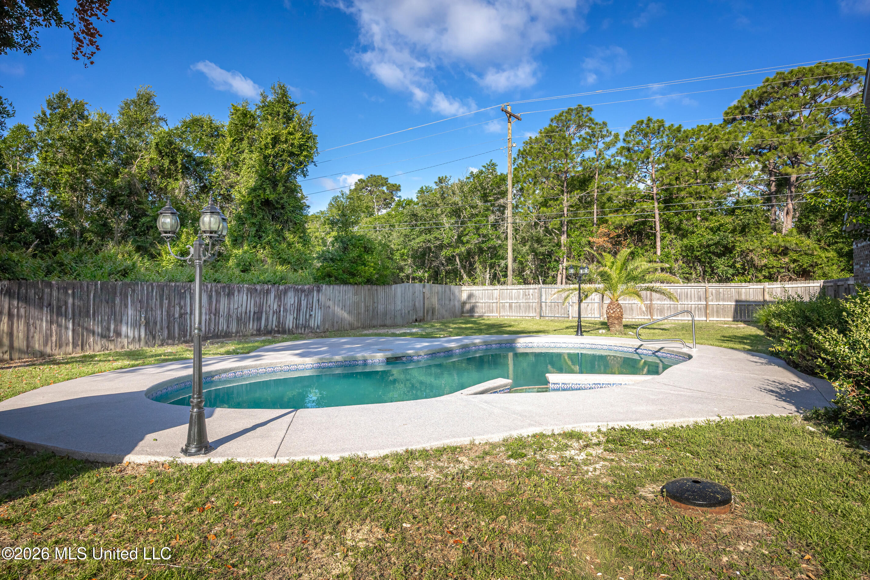 5601 Woody End Road Ocean Springs, MS 39564 - Photo 39 of 86 IMG_2586