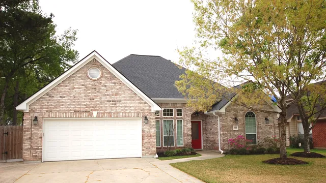 $2,150 | 21818 Windsor Castle Drive, Spring, TX 77388