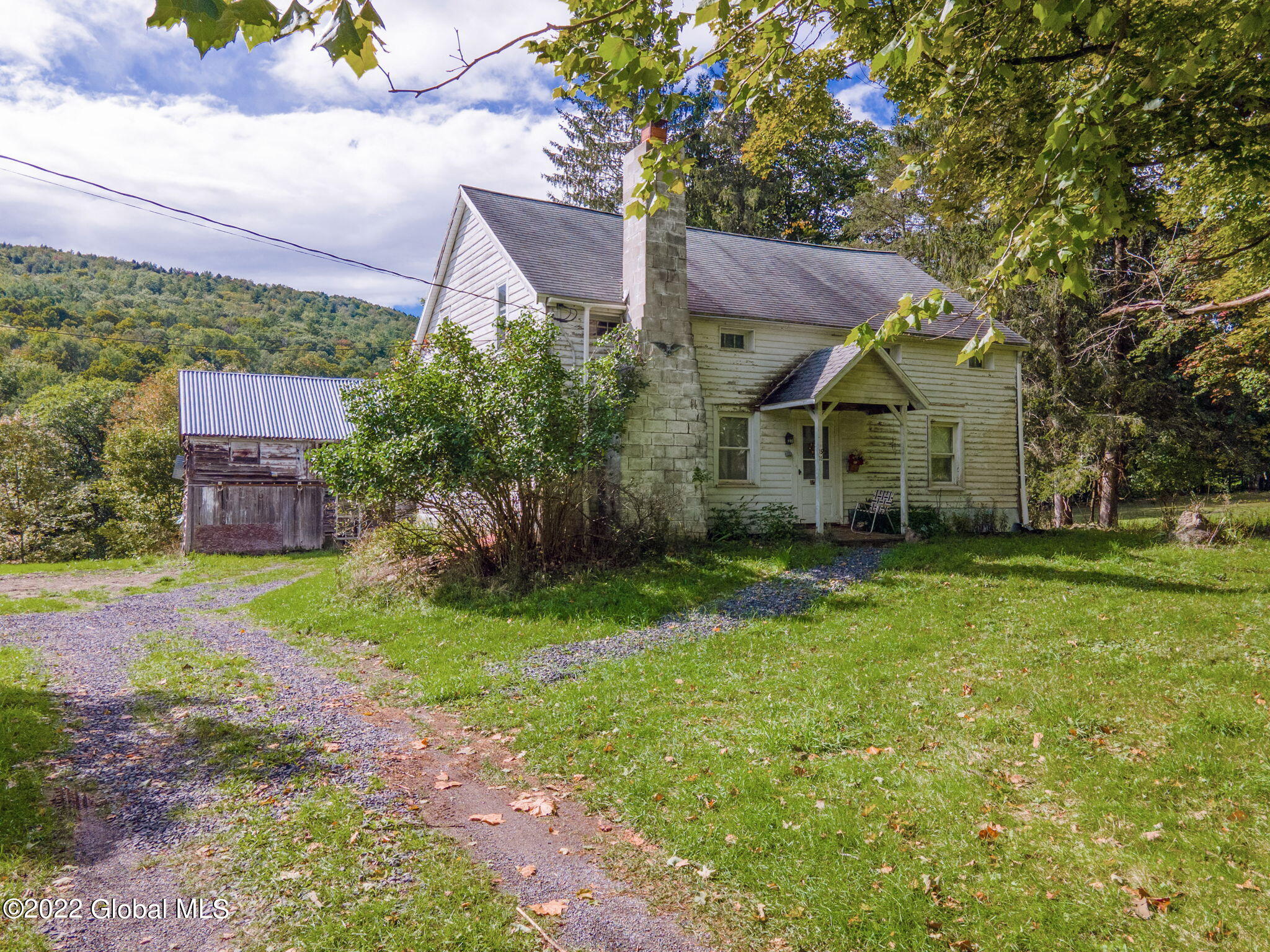 1535 Huntersland Road Middleburgh, NY 12122 - Photo 3 of 53 1-web-or-mls-1535HunterslandRd-100 - Cop