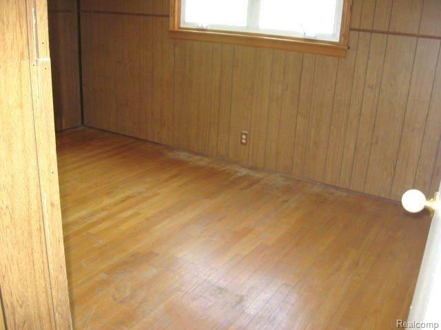 3346 24 Mile Road Utica, MI 48316 - Photo 9 of 12 BEDROOM 3 24.JPG