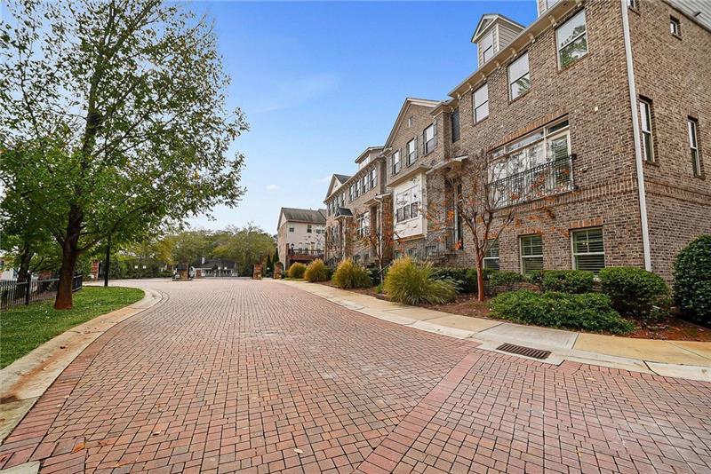 3715 Benton Lane Chamblee, GA 30341 - Photo 32 of 43 a view of a building with a yard