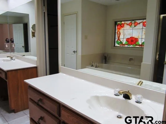 $3,500 | 401 Woodland Hills Drive, Tyler, TX 75701