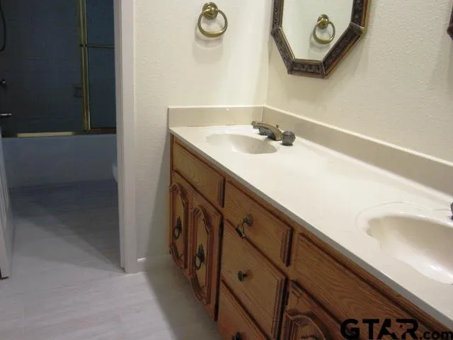 $3,500 | 401 Woodland Hills Drive, Tyler, TX 75701