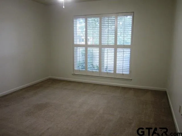 $3,500 | 401 Woodland Hills Drive, Tyler, TX 75701