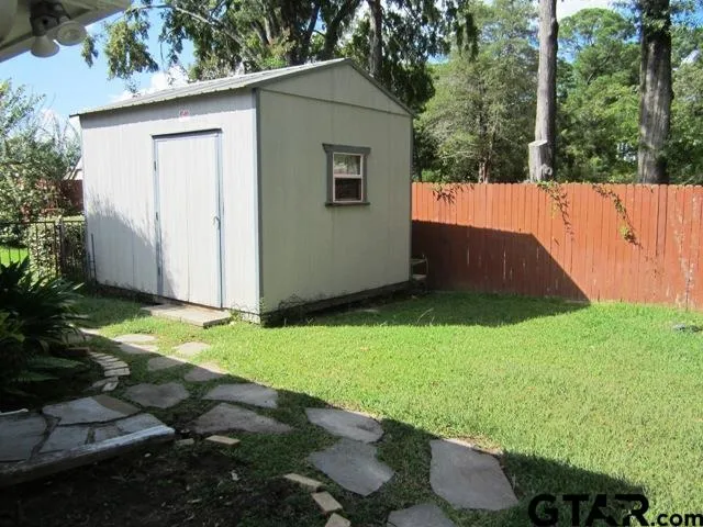 $3,500 | 401 Woodland Hills Drive, Tyler, TX 75701