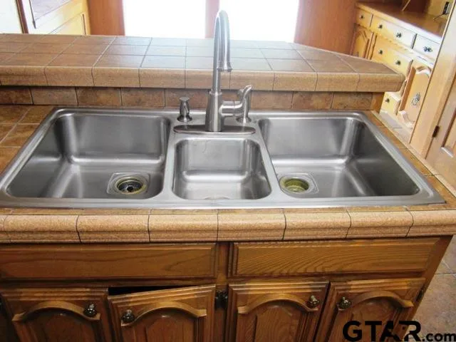 $3,500 | 401 Woodland Hills Drive, Tyler, TX 75701