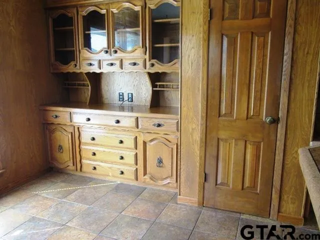 $3,500 | 401 Woodland Hills Drive, Tyler, TX 75701