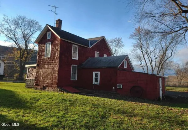 $239,000 | 348 Gardinier Street, Rotterdam, NY 12306