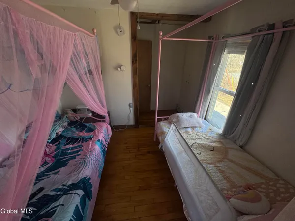 $239,000 | 348 Gardinier Street, Rotterdam, NY 12306