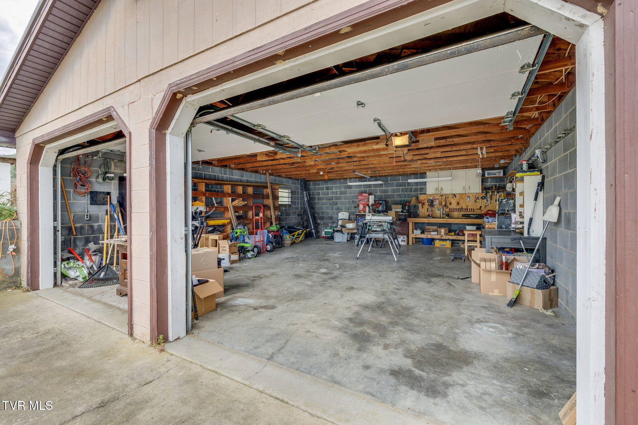 241 Donald Broyles Road Chuckey, TN 37641 - Photo 22 of 31 022