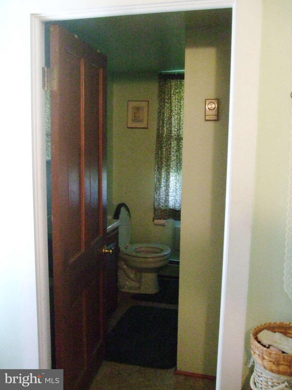 2644 Old Washington Road Westminster, MD 21157 - Photo 12 of 24 Interior (General)