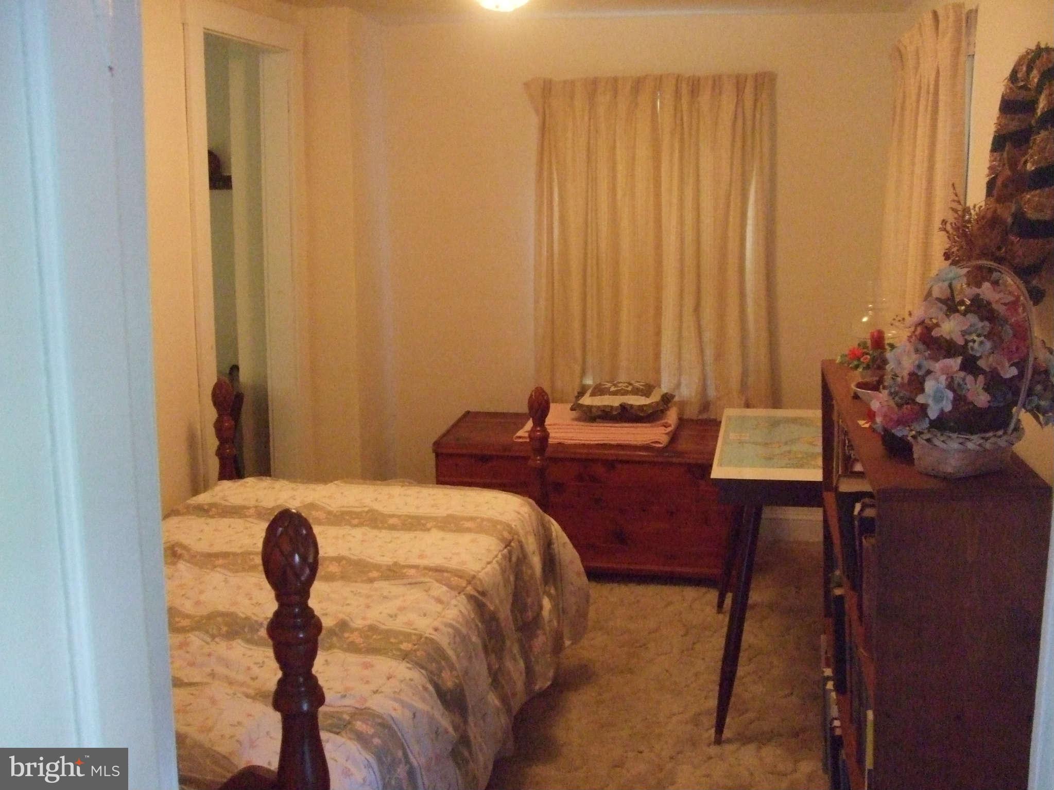 2644 Old Washington Road Westminster, MD 21157 - Photo 17 of 24 Bedroom