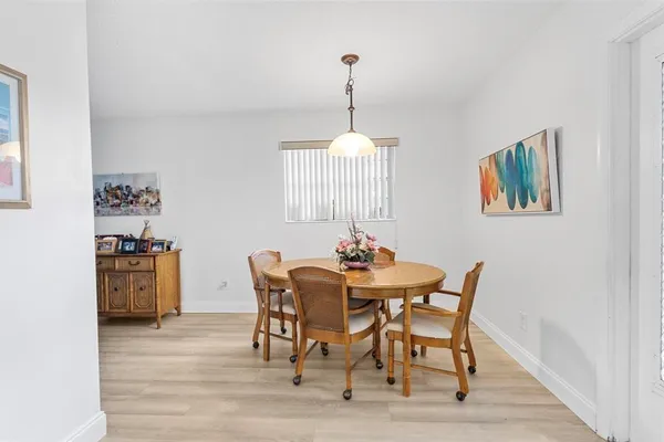 $140,000 | 2950 Southeast Ocean Boulevard, Unit 15, Stuart, FL 34996