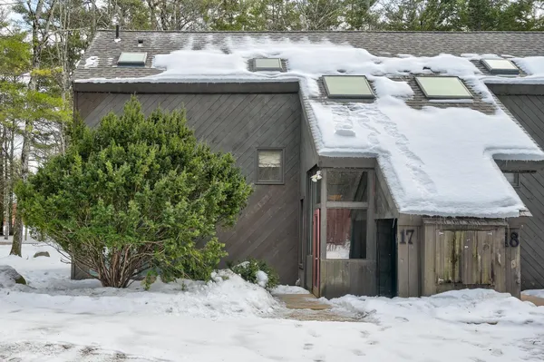 $395,000 | 17 Woodland Pines Road, Unit 17, Bartlett, NH 03845