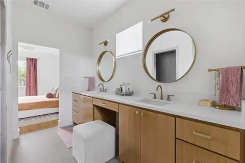 $1,450,000 | 1001 Scenic Drive, Georgetown, TX 78626