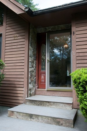 22 Gale Road Charlton, MA 01507 - Photo 3 of 30