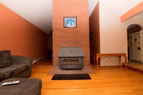 22 Gale Road Charlton, MA 01507 - Photo 9 of 30