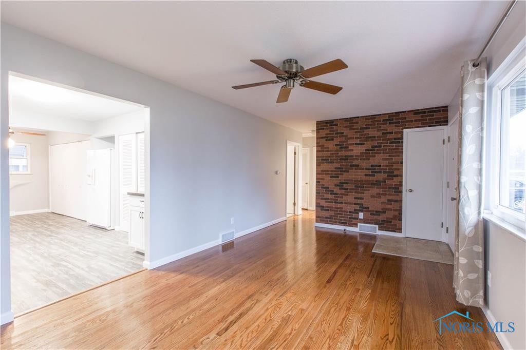 1239 Rosedale Street Maumee, OH 43537 - Photo 5 of 22 Gallery Image 5