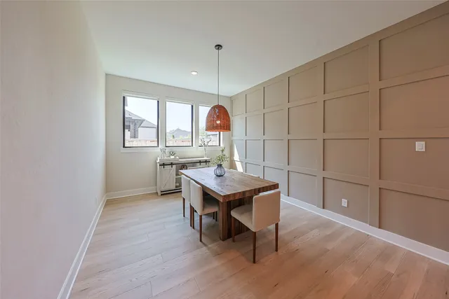 $879,500 | 26951 Longwood Ledge Lane, The Woodlands, TX 77389