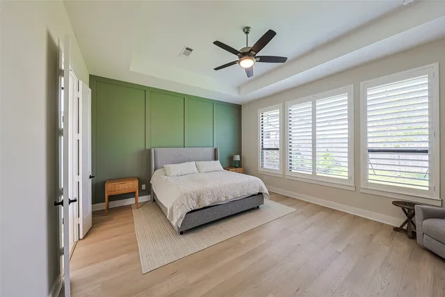 $879,500 | 26951 Longwood Ledge Lane, The Woodlands, TX 77389