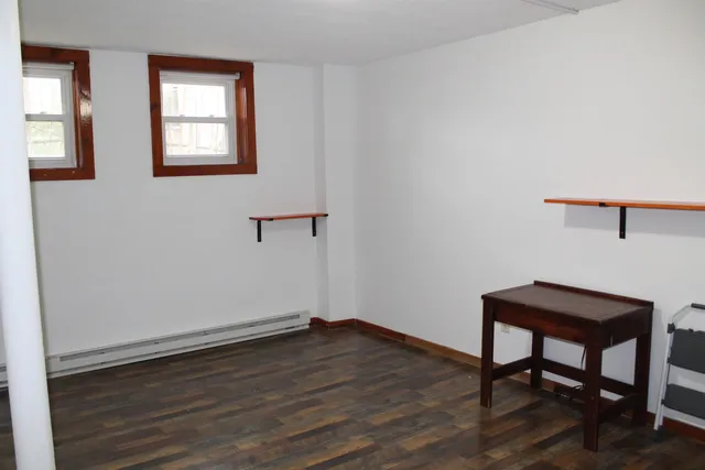 $1,650 | 38 Church Street, Lincoln, NH 03251