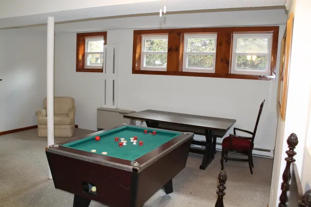 $1,650 | 38 Church Street, Lincoln, NH 03251