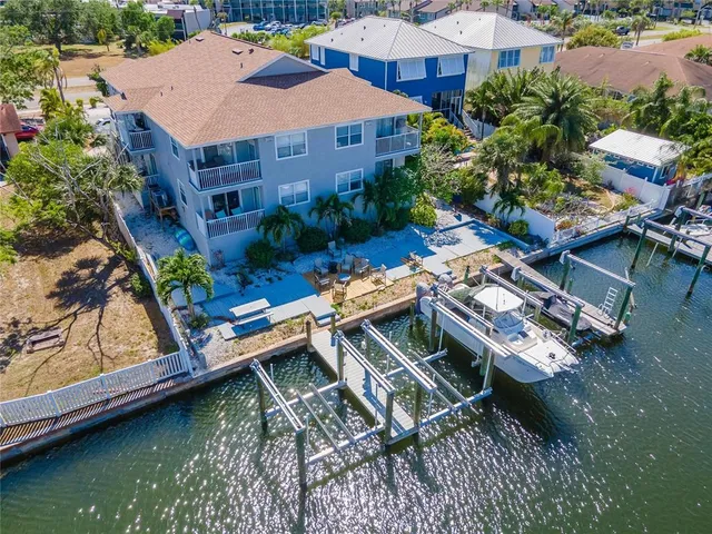 $229,000 | 1013 Apollo Beach Boulevard, Unit 202, Apollo Beach, FL 33572