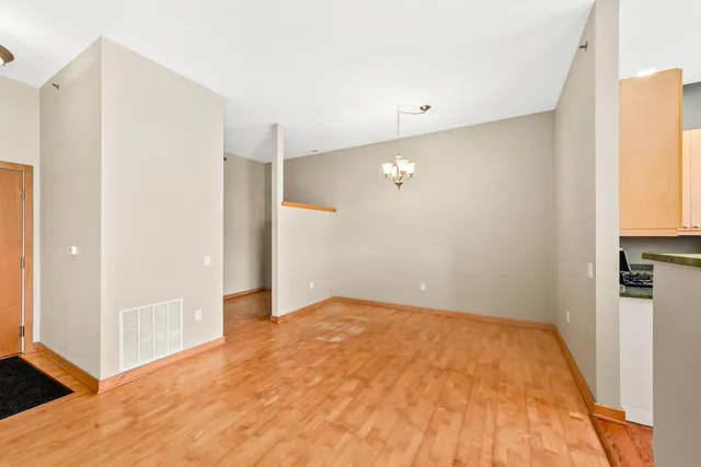 $424,900 | 530 West Doty Street, Unit 304, Madison, WI 53703