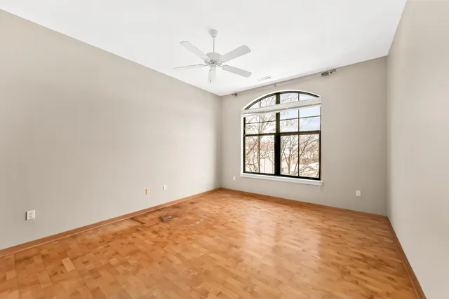 $424,900 | 530 West Doty Street, Unit 304, Madison, WI 53703