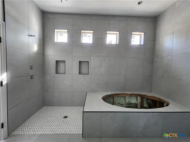 $709,000 | 618 Bald Eagle Loop, Salado, TX 76571