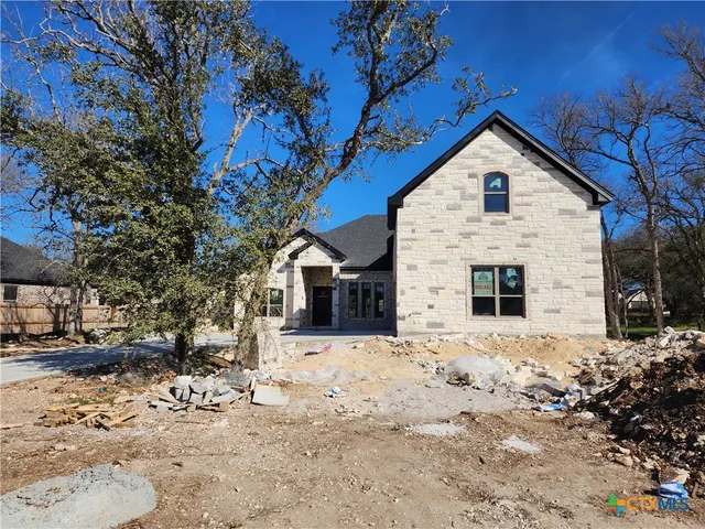 $709,000 | 618 Bald Eagle Loop, Salado, TX 76571