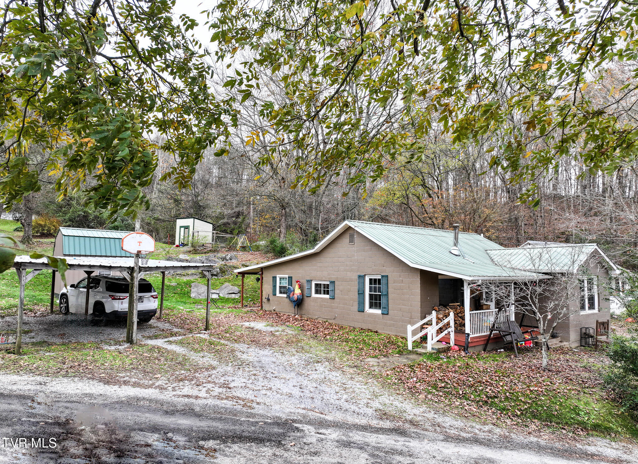 890 Wilkerson Road Mosheim, TN 37818 - Photo 4 of 36 DJI_20241124053132_0167_D-Edit