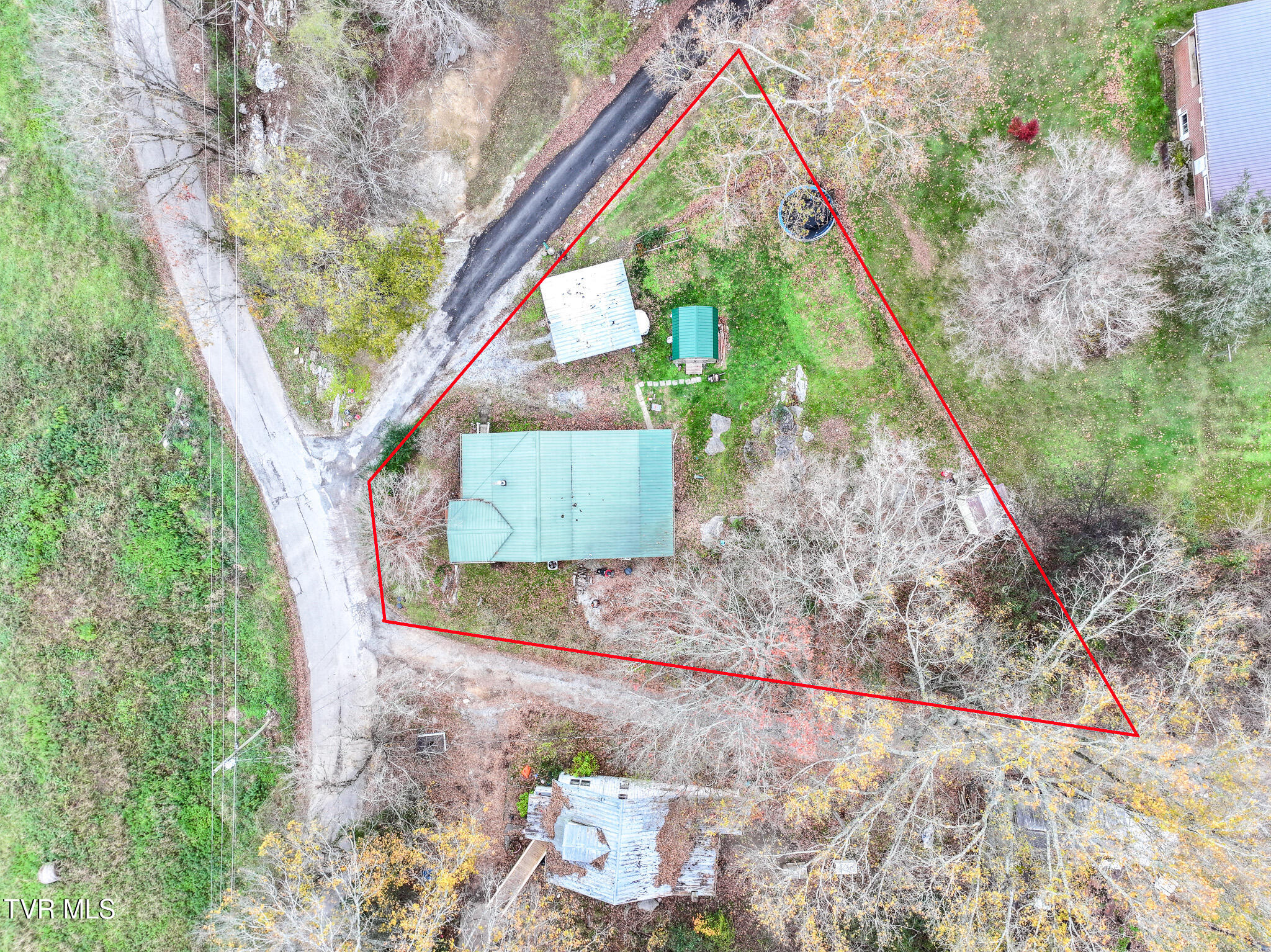 890 Wilkerson Road Mosheim, TN 37818 - Photo 8 of 36 DJI_20241124053714_0186_D-Edit