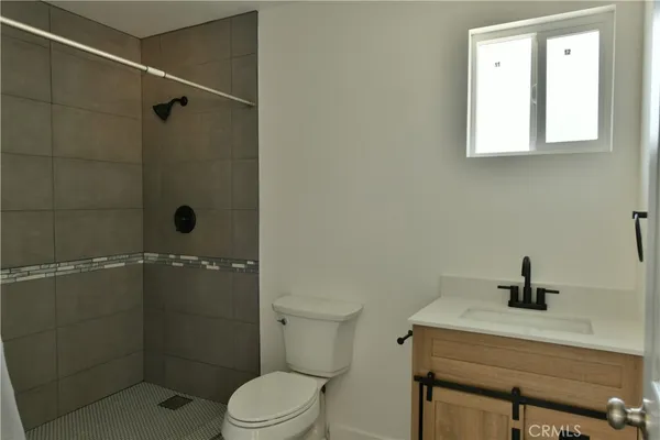 $2,350,000 | 6221 Corona Avenue, Bell Gardens, CA 90201