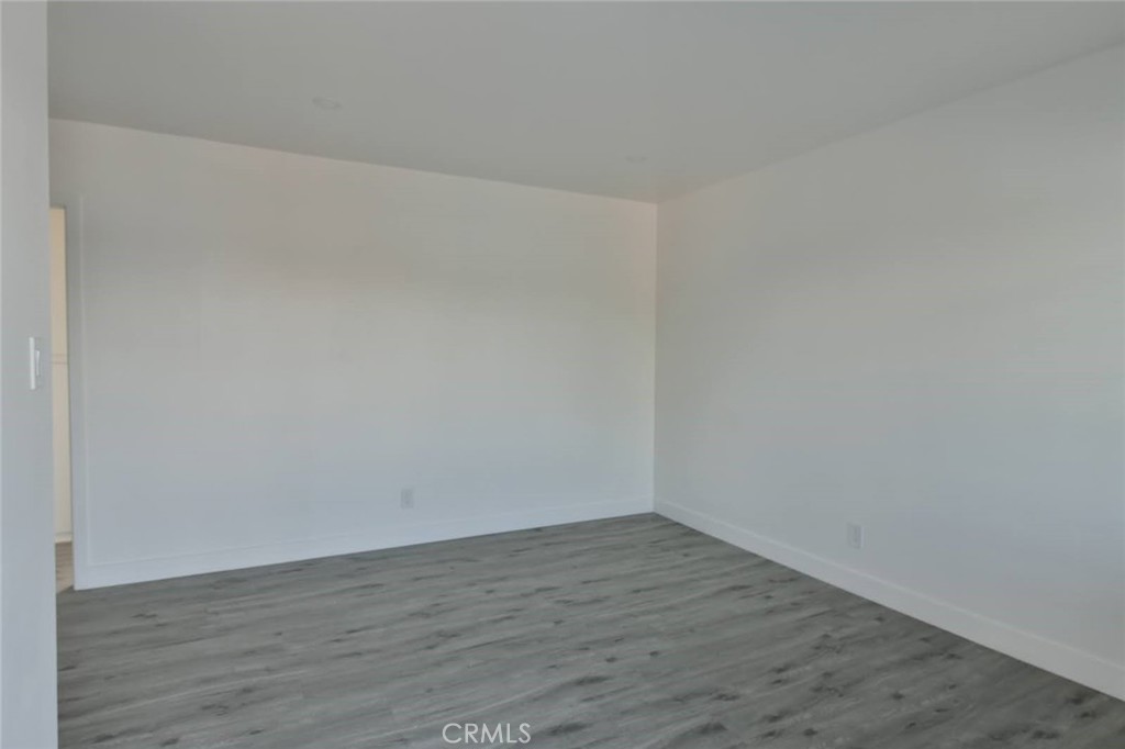 6221 Corona Avenue Bell Gardens, CA 90201 - Photo 7 of 65 a view of an empty room