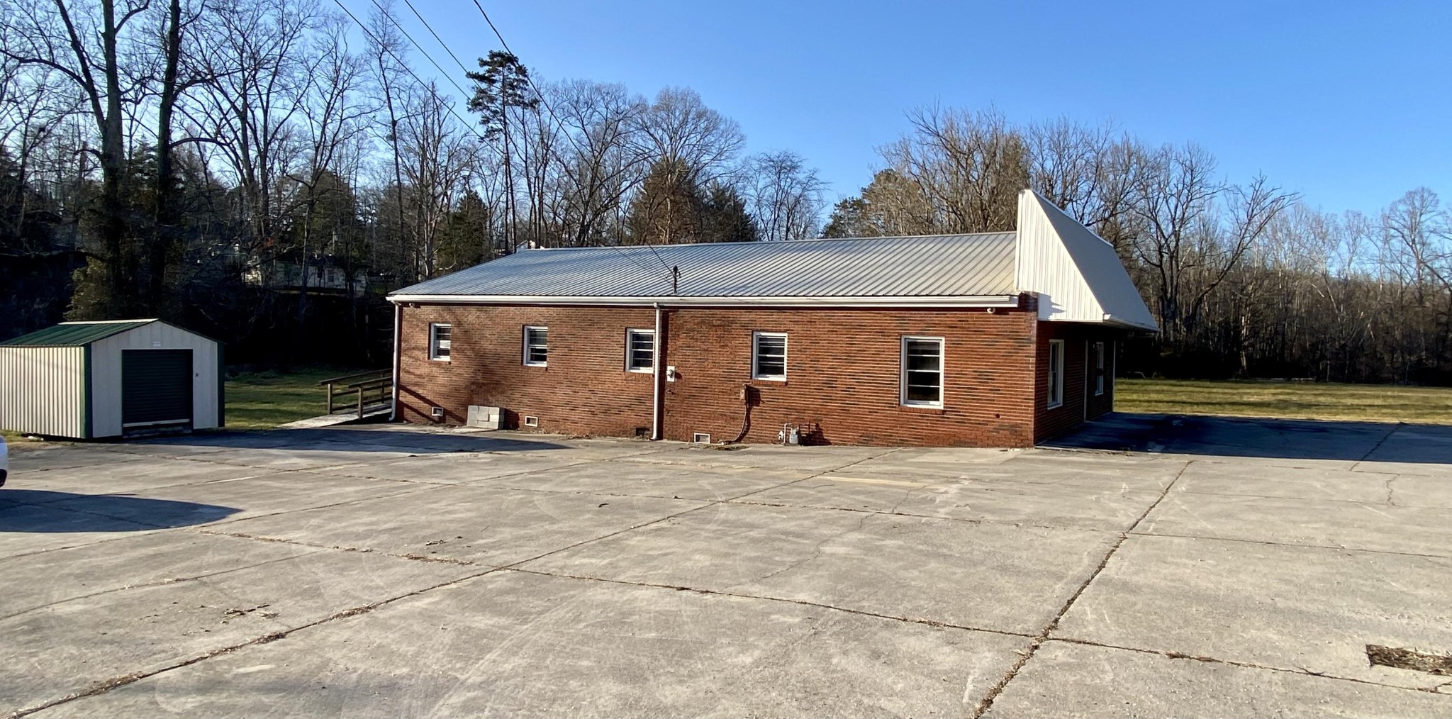 1216 Ruritan Road Harriman, TN 37748 - Photo 6 of 29 Gallery Image 6