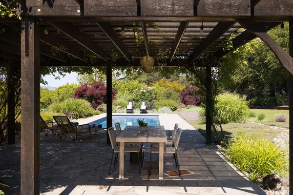 $2,299,000 | 100 Zachary Lane, Santa Rosa, CA 95404