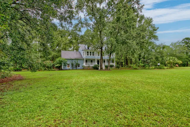 $999,000 | 820 Pineneedle Way, Charleston, SC 29492