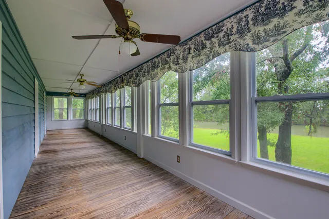 $999,000 | 820 Pineneedle Way, Charleston, SC 29492