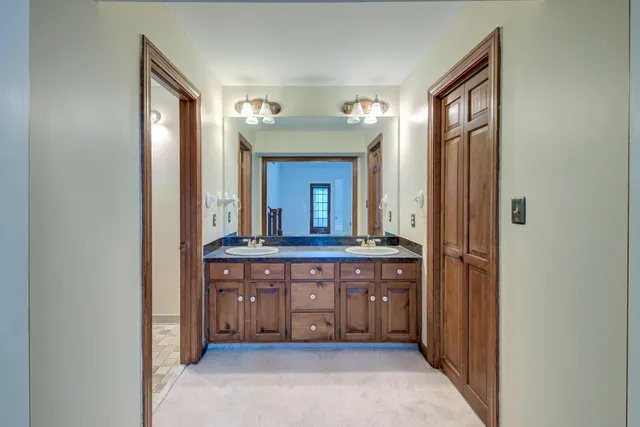 $999,000 | 820 Pineneedle Way, Charleston, SC 29492