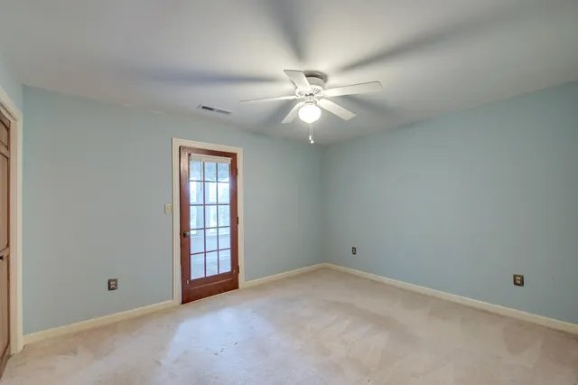 $999,000 | 820 Pineneedle Way, Charleston, SC 29492